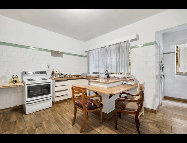 4 BEDROOM HOUSE FOR SALE IN MELROSE
